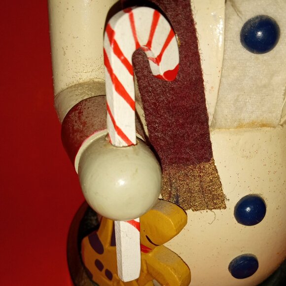 COLORFUL CHRISTMAS WOODEN SNOWMAN NUTCRACKER - Picture 7 of 10